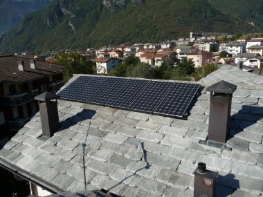 IMPIANTO SU TETTO IN PIOTE CHIAVENNA